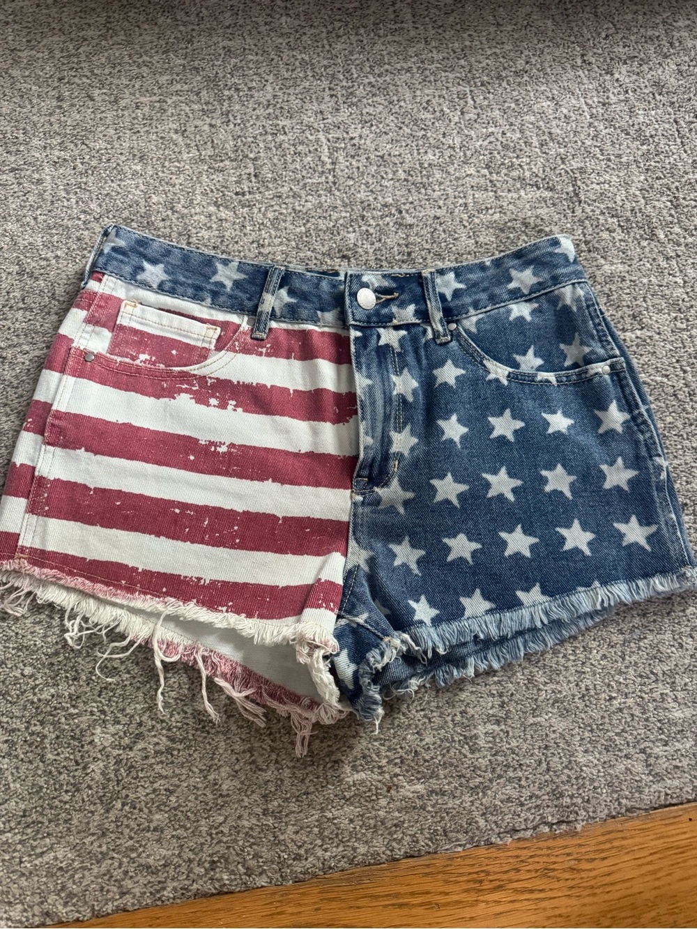 Bullhead high rise sz 27 American Flag Denim jean shorts Red & Blue Star Strip